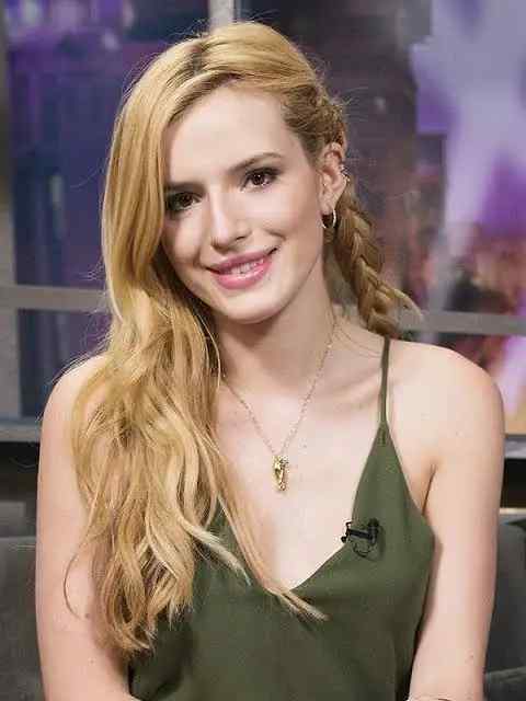 top onlyfans creator: bella thorne